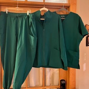 Mandala Green Scrub Set